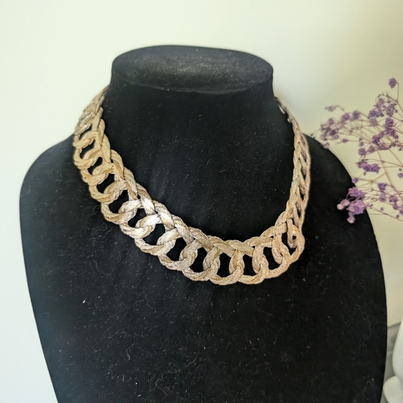 Elegant Gold and Silver Woven Metal Necklace And Matching Belt Made In Greece - Picture 8 of 11